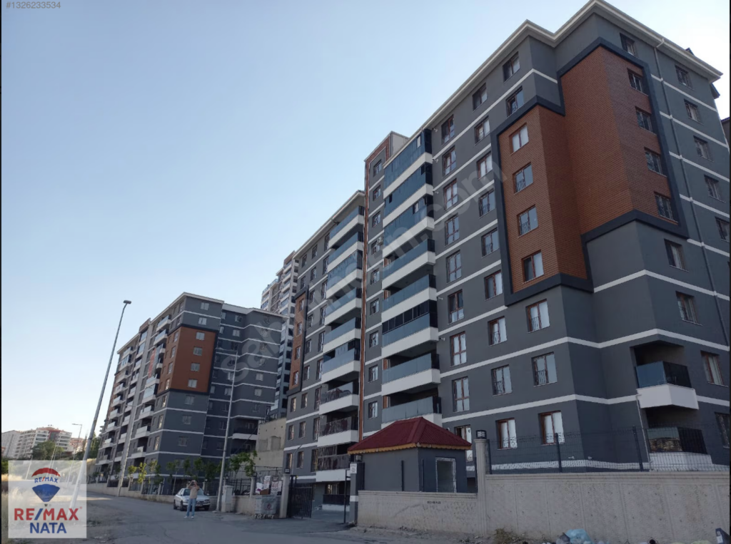 FAHRİ KORUTÜRKTE PARK VALLEY TOWERSDA SATILIK 3+1 DAİRE
