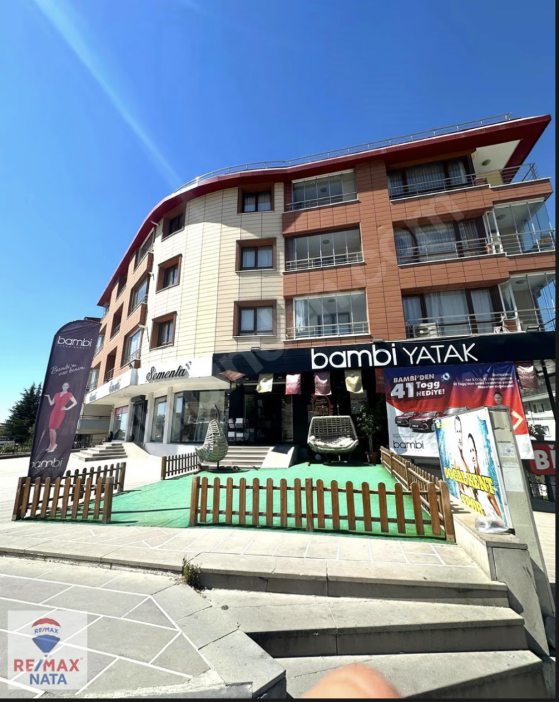 NATOYOLU CADDE ÜZERİNDE BAKIMLI KREDİYE UYGUN 3+1 SATILIK DAİRE